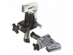 鑄鐵液壓手動(dòng)泵,操作單作用油缸,經(jīng)濟(jì)實(shí)惠,性?xún)r(jià)比高,為市場(chǎng)上普遍使用的手動(dòng)泵.