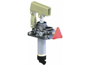 意大利OMFB公司PMS+VS系列雙作用液壓手動泵，排量12cc/25cc/45cc，壓力：350bar/300bar/270bar，帶安全閥。操作單作用液壓油缸，油箱安裝。